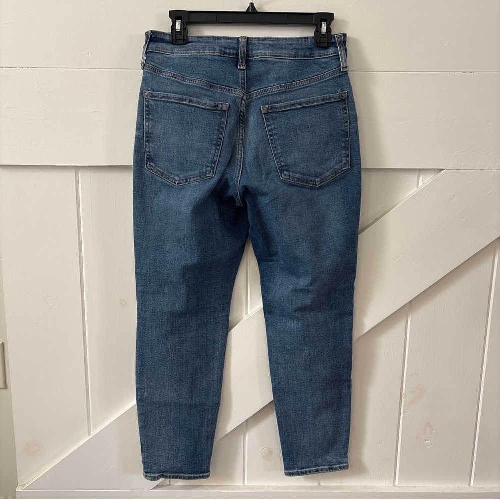 Set Of 2 Old Navy O.G. Straight High Rise Jeans Secret Smooth Pockets Size 6 - Picture 5 of 8